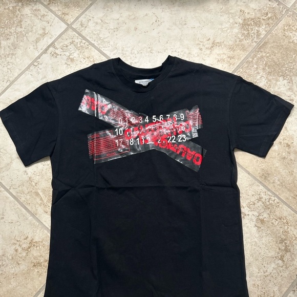 Maison Martin Margiela Other - Maison Margiela Paris Caution Tape Black T-Shirt Size Large
